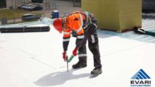 Soojustusplaadi vahede täitmine PVC katuste ehitamine - OÜ Evari Ehitus