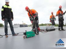 PVC rullmaterjali vuugi keevitus Lamekatuse ehitus - PVC rullmaterjali vuugi keevitus