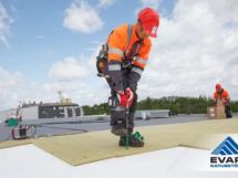Katusekonstruktsiooni kinnitamine Holding Invest OÜ PVC katus - OÜ Evari Ehitus